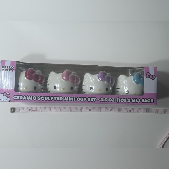 Hello Kitty Sanrio Ceramic Sculpted Mini Cup Set - BNIB 😻 - Picture 8 of 9